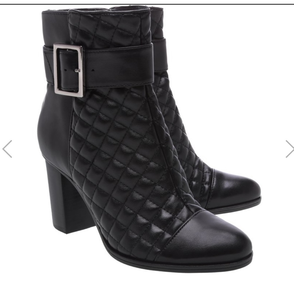 SCHUTZ - black leather bootie